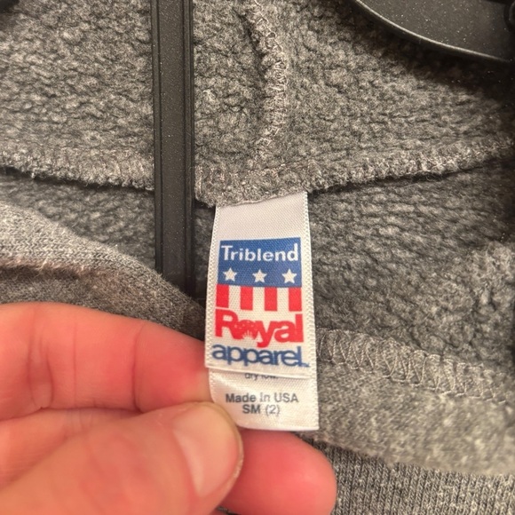 Genuine Cape Cod Boy’s grey 2T hoodie! Exlnt cndtn. 15% dsctw2+bndle. - Picture 3 of 6